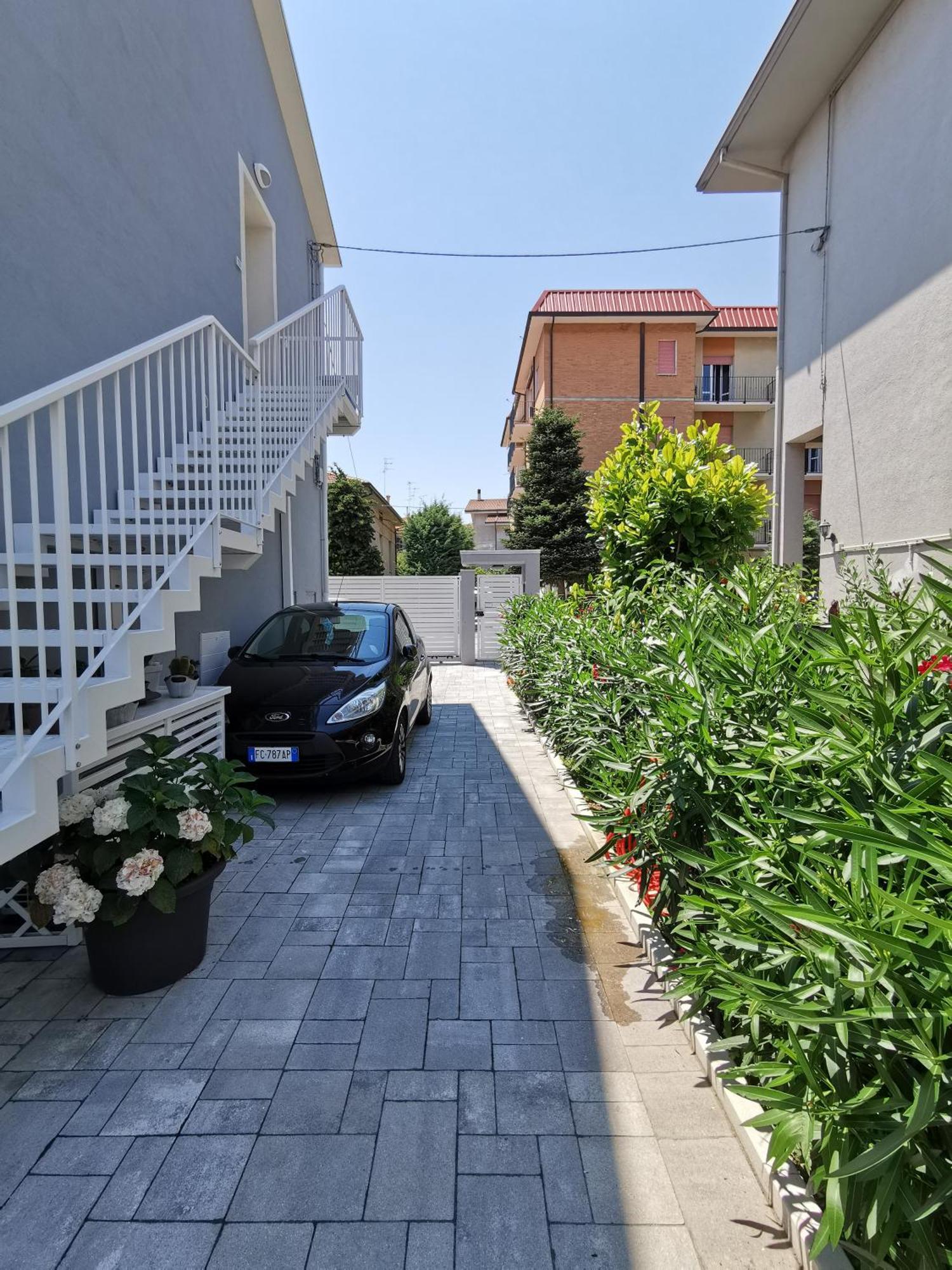 Alcivico3 Panzió Civitanova Marche Kültér fotó